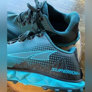 Altra Superior 4.5 Women's Size 9 Running/trail Shoes